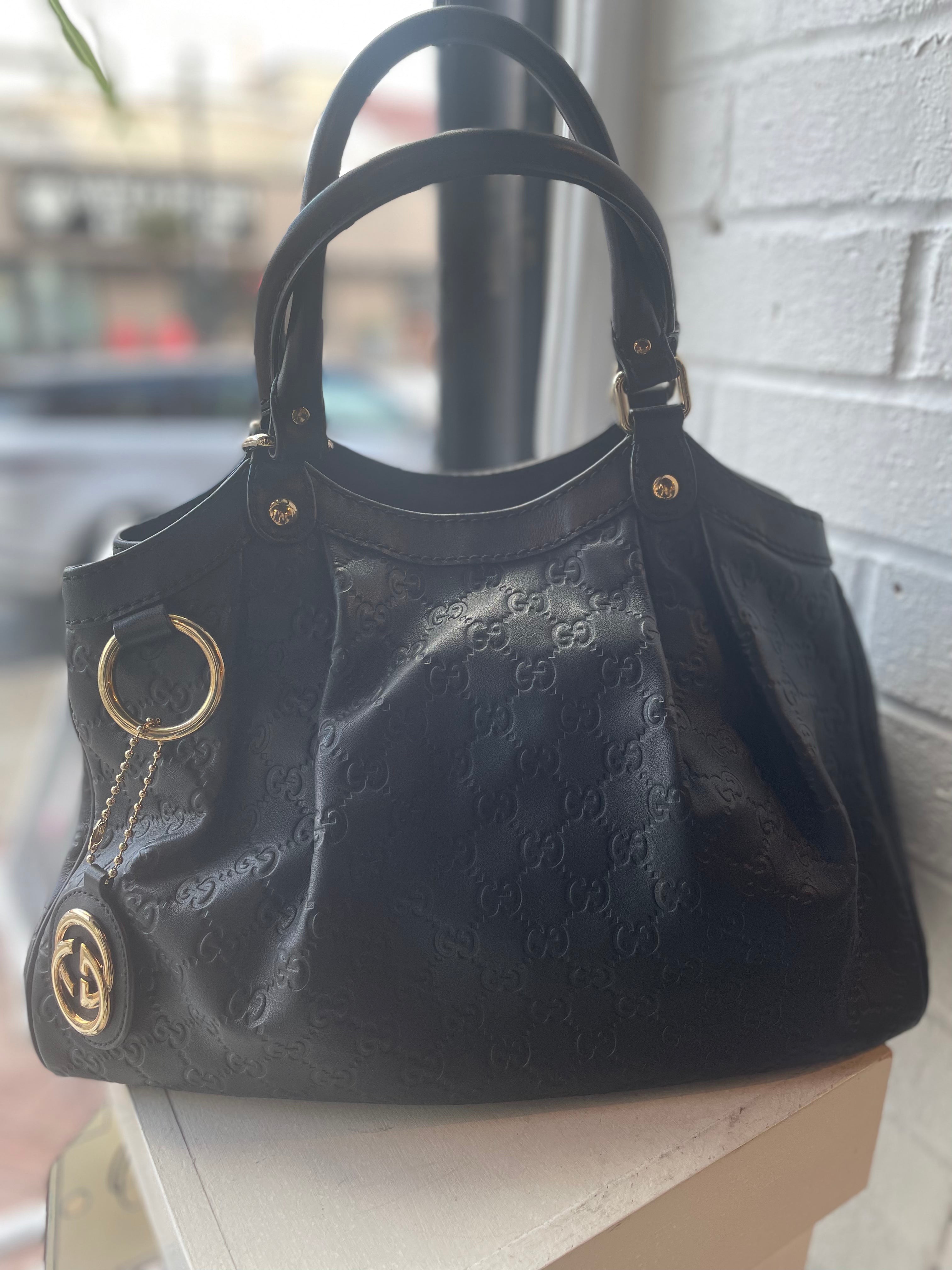 Gucci Black Leather Baguette Bag