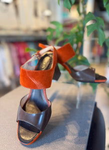 Tod’s Maroon Sandles