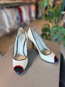 Dolce & Gabanna Leather Pumps