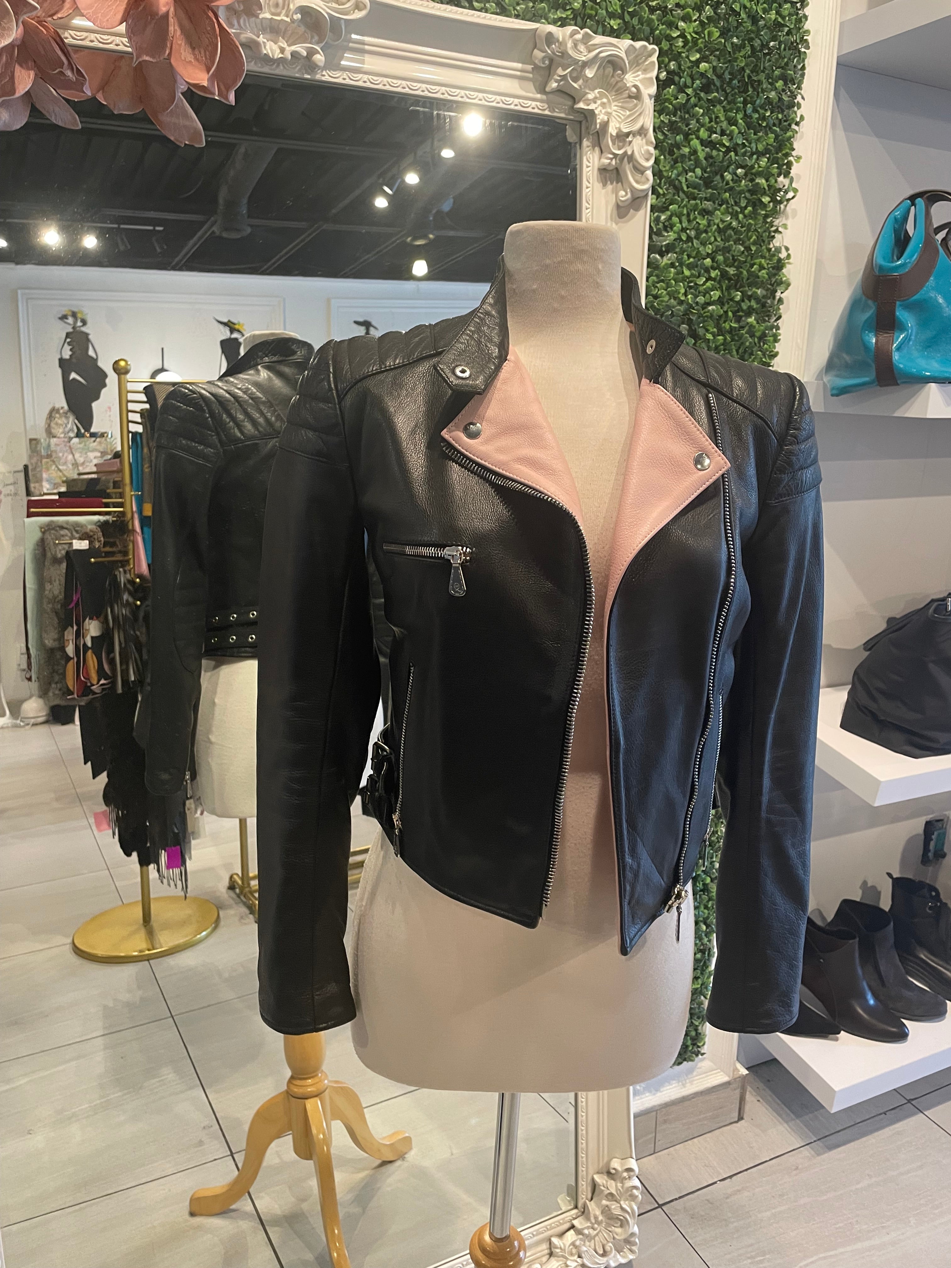 Alexander McQueen Cropped Moto Leather Jacket