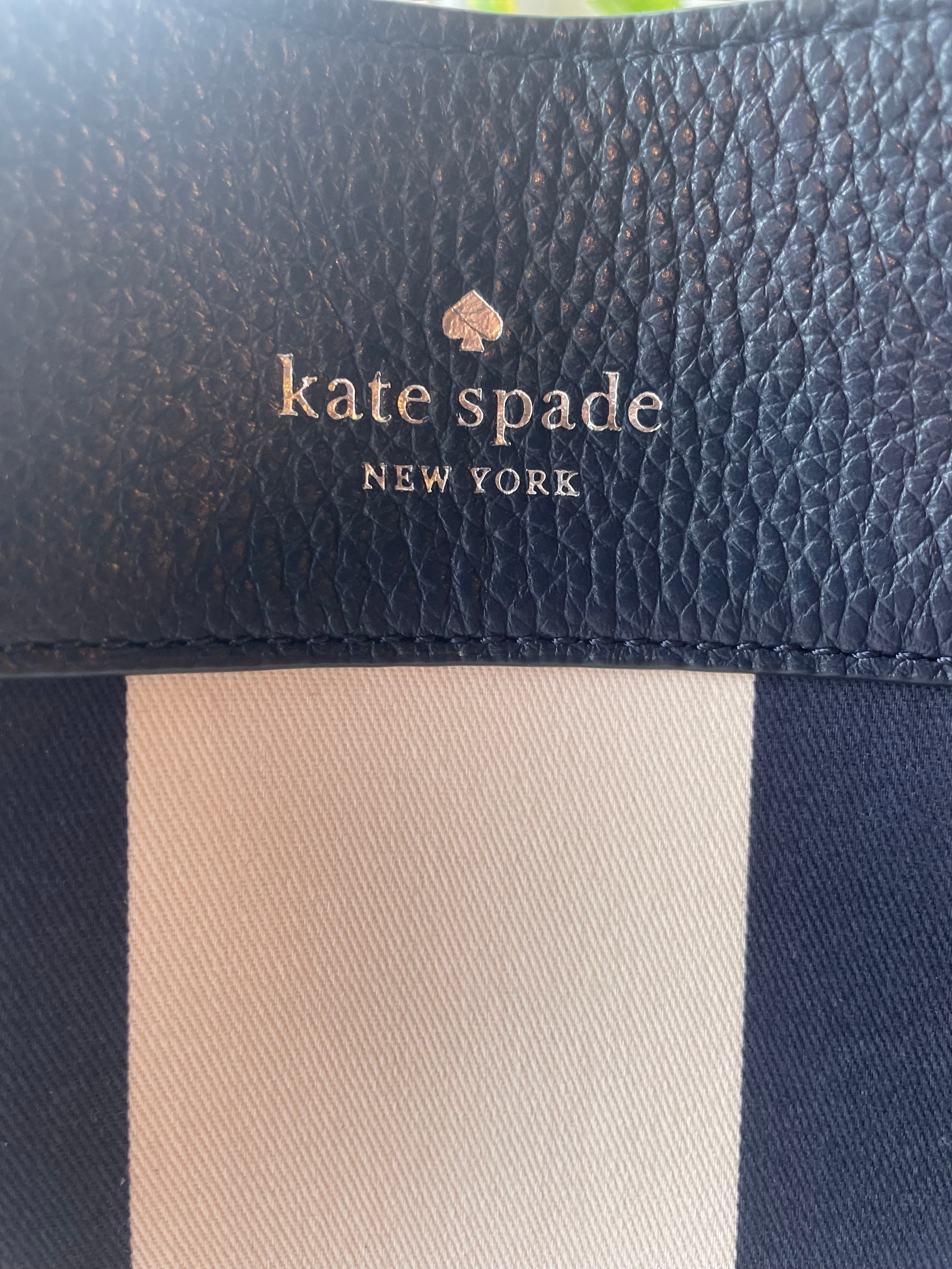 Kate Spade Large Bucket Bag (NWT)