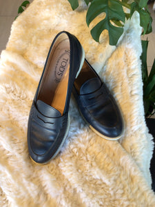 Tod’s Navy Leather Loafers
