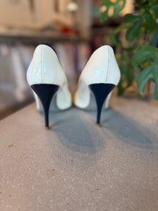 Dolce & Gabanna Leather Pumps